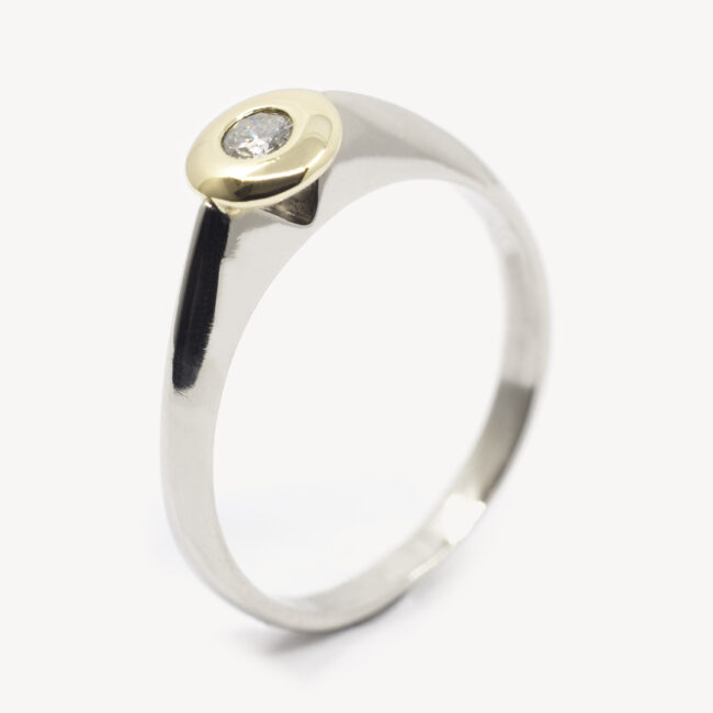 gold diamond ring