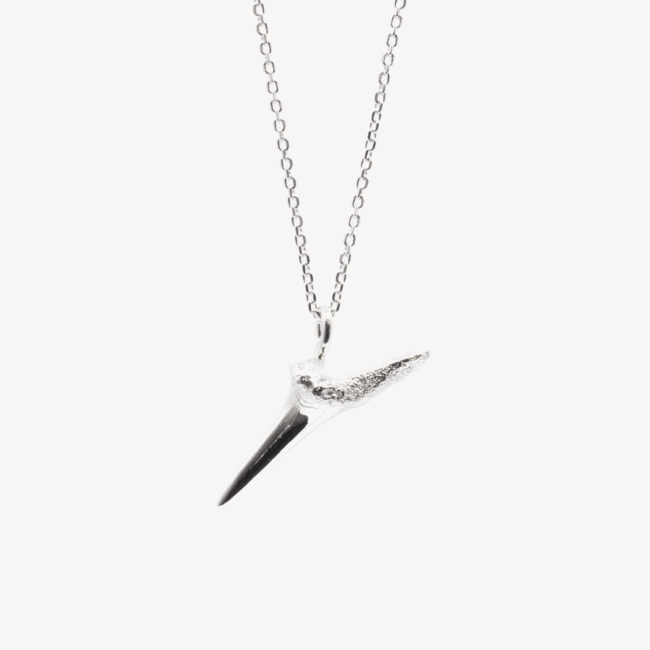 jaws pt.8 pendant