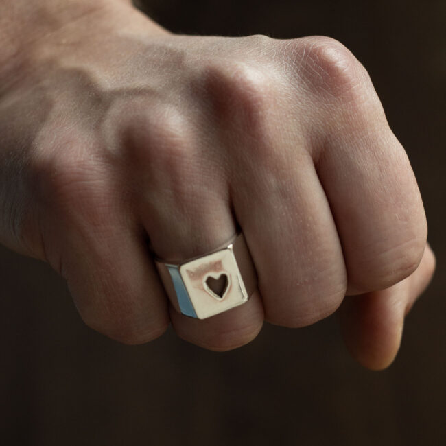 heart signet ring no. 1