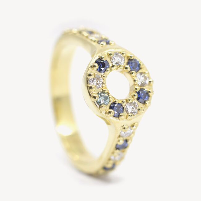 ring with moissanites