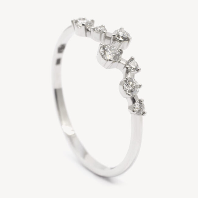 gold diamond ring